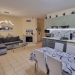 Къща в Варна, Колхозен пазар - 160 кв.м за 1938 €/кв.м - Снимка #1