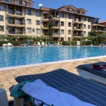 Двустаен апартамент в Царево - 66 кв.м за 891 €/кв.м - Снимка #1