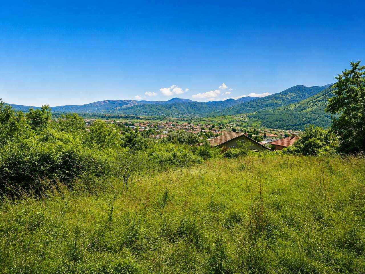 Парцел в Кричим - 203 кв.м за 89 €/кв.м - Снимка #1
