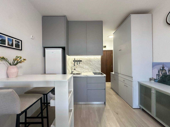 Едностаен апартамент в к.к. Слънчев бряг - 25 кв.м за 1480 €/кв.м - Снимка #1