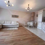 Тристаен апартамент в Несебър - 90 кв.м за 1612 €/кв.м - Снимка #1
