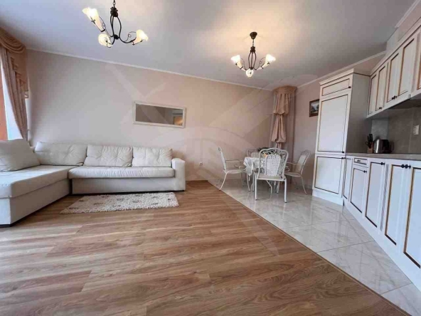 Тристаен апартамент в Несебър - 90 кв.м за 1612 €/кв.м - Снимка #1