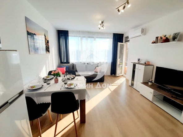 Двустаен апартамент в Бургас, Сарафово - 60 кв.м за 2775 €/кв.м - Снимка #1