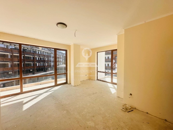 Тристаен апартамент в Банско - 88 кв.м за 1148 €/кв.м - Снимка #1
