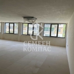 Дава се под наем Офис в Пловдив, Кючук Париж - 221 кв.м за 1800 € - Снимка #1