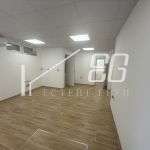 Дава се под наем Магазин в Варна, Автогара - 30 кв.м за 430 € - Снимка #1