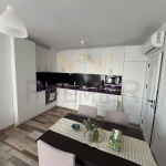 Дава се под наем Тристаен апартамент в Варна, Кайсиева градина - 87 кв.м за 750 € - Снимка #1