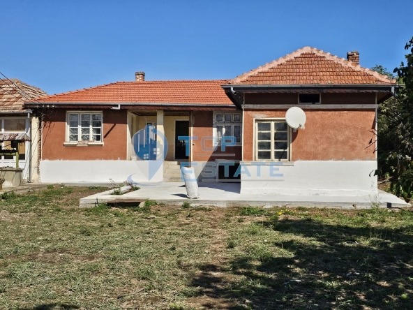 Къща в Долна Оряховица - 100 кв.м за 520 €/кв.м - Снимка #1