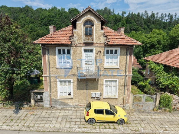 Къща в Плачковци - 186 кв.м за 339 €/кв.м - Снимка #1