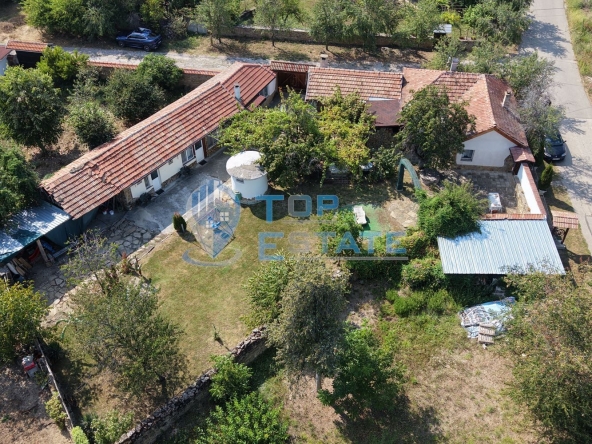 Къща в с. Туркинча, Област Габрово - 60 кв.м за 1967 €/кв.м - Снимка #1