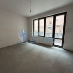 Тристаен апартамент в Велико Търново, Бузлуджа - 153 кв.м за 1151 €/кв.м - Снимка #1
