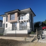 Къща в Варна, м-т Траката - 138 кв.м за 2044 €/кв.м - Снимка #1