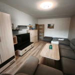 Дава се под наем Двустаен апартамент в Перник, Център - 65 кв.м за 400 € - Снимка #1