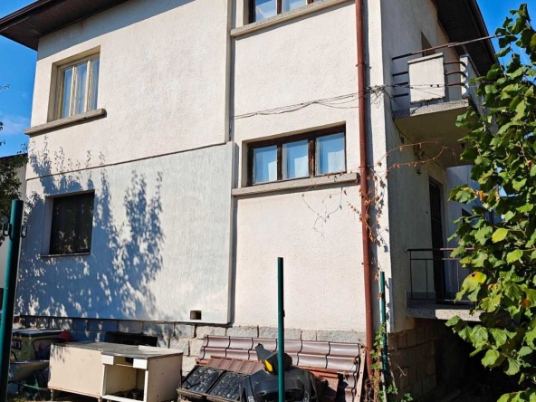 Етаж от къща в Самоков - 103 кв.м за 1650 €/кв.м - Снимка #1