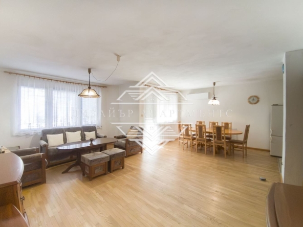 Тристаен апартамент в Бургас, Възраждане - 103 кв.м за 2234 €/кв.м - Снимка #1