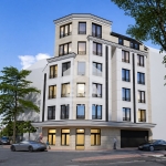 Тристаен апартамент в София, Център - 122 кв.м за 2981 €/кв.м - Снимка #1