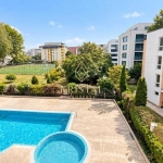 Двустаен апартамент в к.к. Слънчев бряг - 72 кв.м за 1195 €/кв.м - Снимка #1