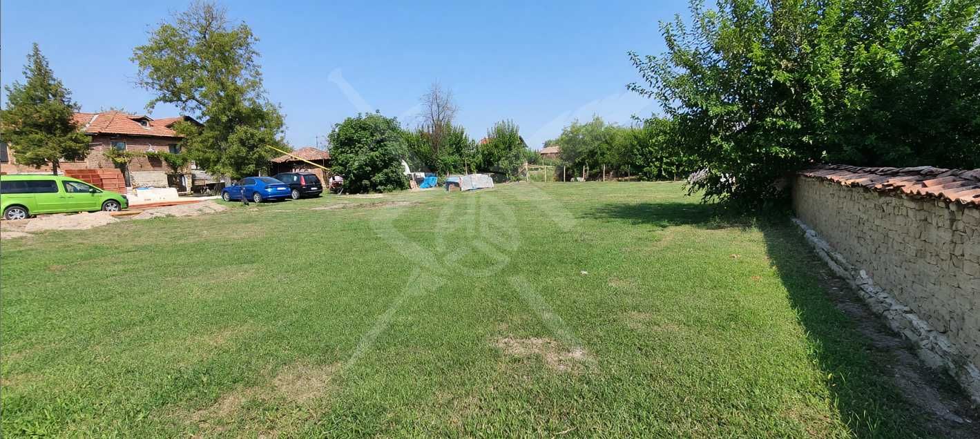 Парцел в с. Войводиново, Област Пловдив - 5999 кв.м за 41 €/кв.м - Снимка #1