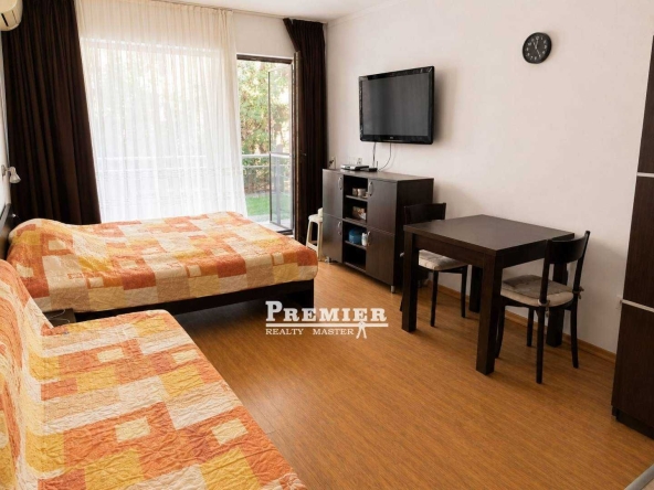 Едностаен апартамент в Созопол - 37 кв.м за 1752 €/кв.м - Снимка #1