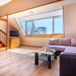 Дава се под наем Мезонет в Варна, Център - 90 кв.м за 650 € - Снимка #1