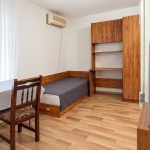 Дава се под наем Едностаен апартамент в Пловдив, Център - 30 кв.м за 200 € - Снимка #1