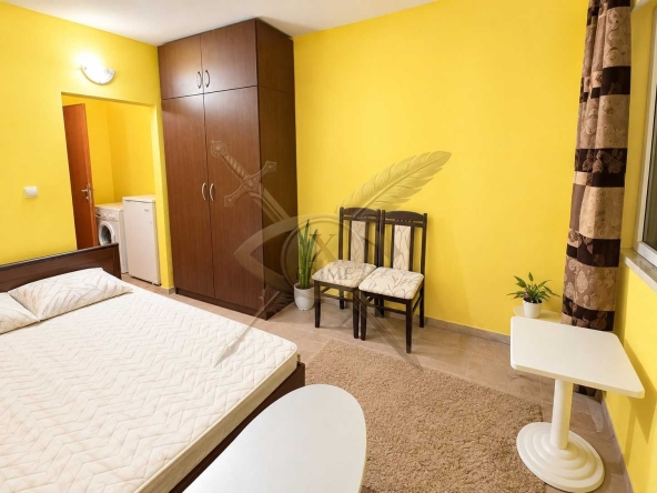 Дава се под наем Едностаен апартамент в Варна, Аспарухово - 20 кв.м за 220 € - Снимка #1