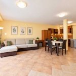Мезонет в Созопол - 162 кв.м за 1389 €/кв.м - Снимка #1