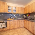 Тристаен апартамент в Варна, Левски - 102 кв.м за 2550 €/кв.м - Снимка #1