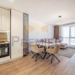 Тристаен апартамент в Варна, Възраждане 3 - 89 кв.м за 2012 €/кв.м - Снимка #1