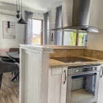 Дава се под наем Тристаен апартамент в Варна, м-т Траката - 118 кв.м за 890 € - Снимка #1