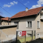 Къща в с. Говедарци, Област София-област - 132 кв.м за 554 €/кв.м - Снимка #1