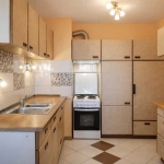 Дава се под наем Тристаен апартамент в София, Хиподрума - 96 кв.м за 670 € - Снимка #1
