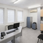 Дава се под наем Офис в София, Света Троица - 68 кв.м за 599 € - Снимка #1