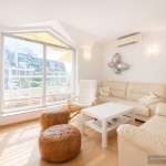 Дава се под наем Тристаен апартамент в Варна, Чайка - 102 кв.м за 750 € - Снимка #1