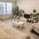Дава се под наем Тристаен апартамент в Пловдив, Кючук Париж - 90 кв.м за 490 € - Снимка #1