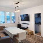 Дава се под наем Тристаен апартамент в Варна, Център - 110 кв.м за 770 € - Снимка #1