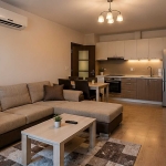 Дава се под наем Двустаен апартамент в Пловдив, Каменица 1 - 60 кв.м за 299 € - Снимка #1