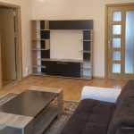 Дава се под наем Тристаен апартамент в София, Стрелбище - 86 кв.м за 810 € - Снимка #1