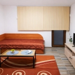 Дава се под наем Двустаен апартамент в Пловдив, Център - 65 кв.м за 450 € - Снимка #1