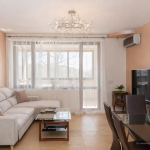 Дава се под наем Тристаен апартамент в Варна, Бриз - 105 кв.м за 800 € - Снимка #1