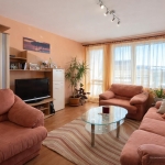 Дава се под наем Двустаен апартамент в Варна, Погреби - 62 кв.м за 500 € - Снимка #1