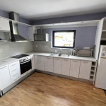 Дава се под наем Тристаен апартамент в София, Център - 90 кв.м за 850 € - Снимка #1