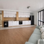 Дава се под наем Тристаен апартамент в Пловдив, Кършияка - 102 кв.м за 750 € - Снимка #1