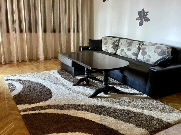 Дава се под наем Многостаен апартамент в Варна, Младост 2 - 130 кв.м за 680 € - Снимка #1