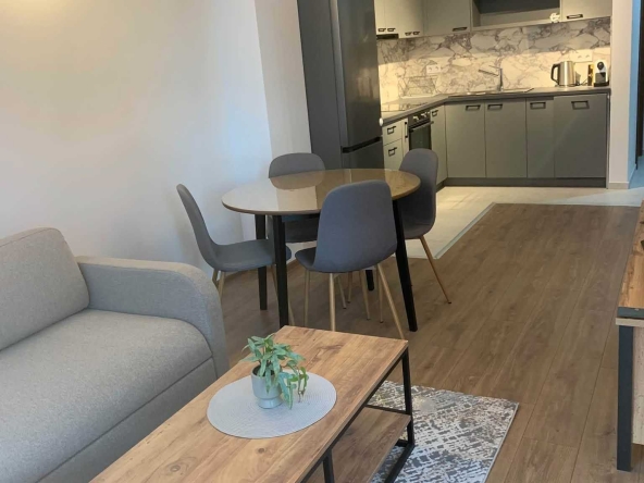 Дава се под наем Двустаен апартамент в София, Зона Б-19 - 60 кв.м за 800 € - Снимка #1