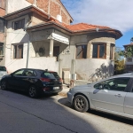 Етаж от къща в Ловеч, Гозница - 92 кв.м за 1 €/кв.м - Снимка #1