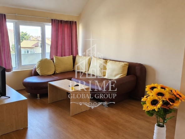 Тристаен апартамент в Царево - 98 кв.м за 970 €/кв.м - Снимка #1