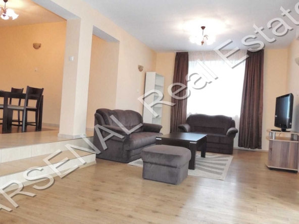 Дава се под наем Етаж от къща в София, Симеоново - 160 кв.м за 800 € - Снимка #1
