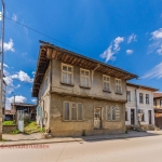 Къща в Троян - 150 кв.м за 380 €/кв.м - Снимка #1