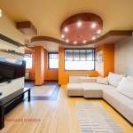 Мезонет в Плевен, Идеален център - 103 кв.м за 2418 €/кв.м - Снимка #1